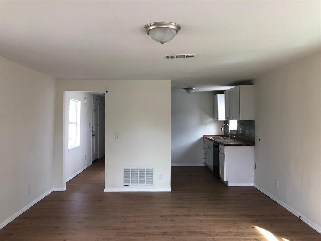 923 S First Street