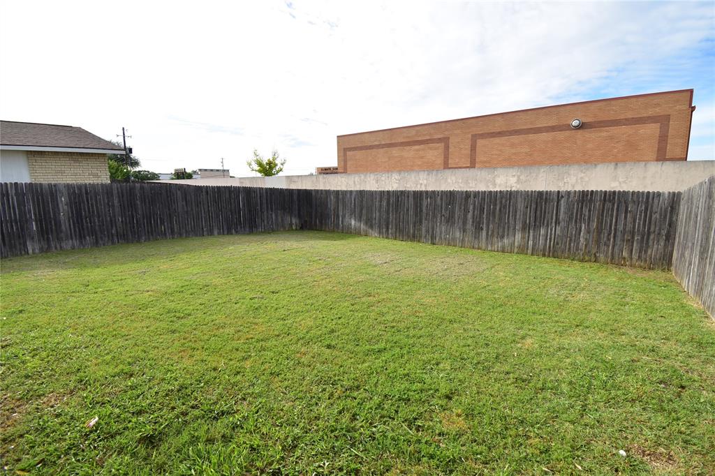 Park Frst Add 07 - Residential Lease