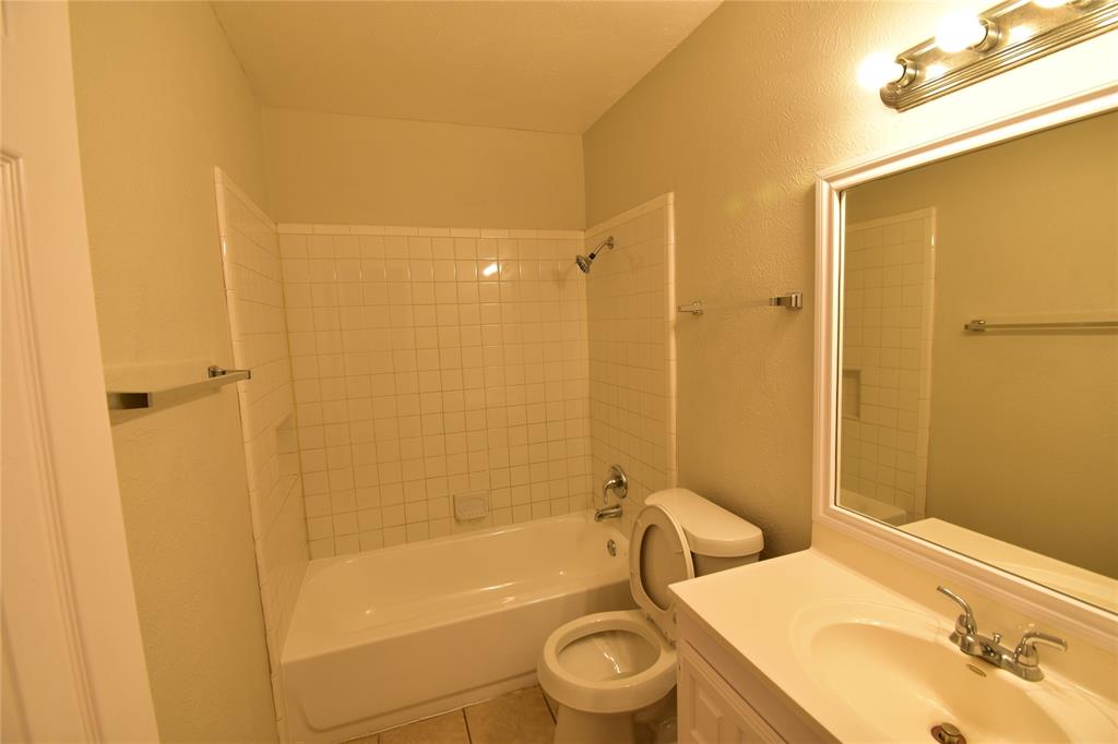 Park Frst Add 07 - Residential Lease