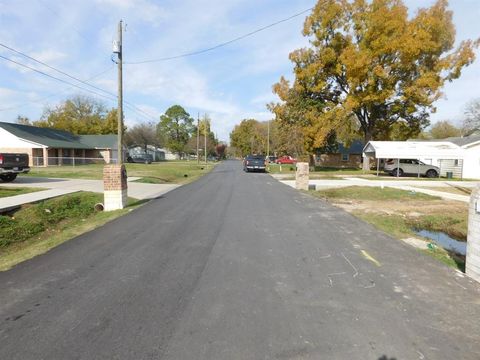 A home in Terrell