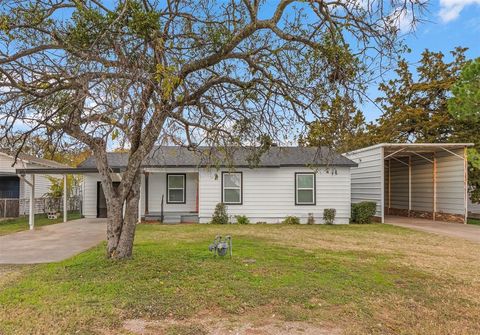 5820 Isbell Street Sansom Park TX 76114