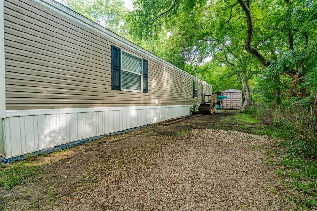 Kemp, Texas 75143, United States, 2 Bedrooms Bedrooms, ,2 BathroomsBathrooms,Residential,Active,143548