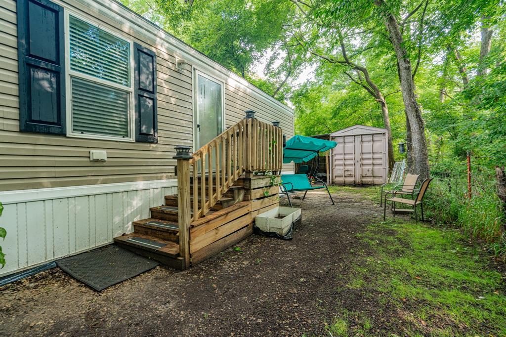 Kemp, Texas 75143, United States, 2 Bedrooms Bedrooms, ,2 BathroomsBathrooms,Residential,Active,143548