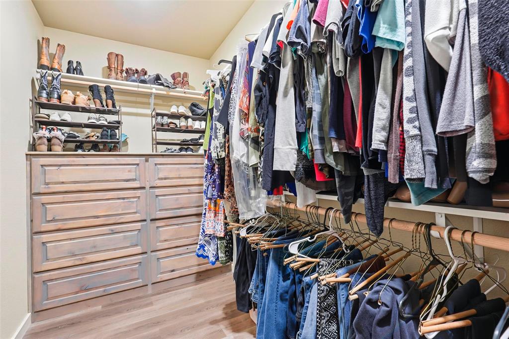 Absalom Gregory Surv Abs #200 - Residential