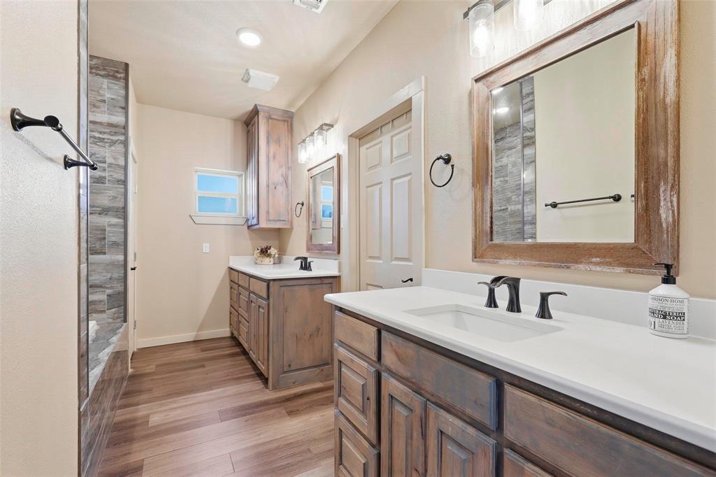 Absalom Gregory Surv Abs #200 - Residential