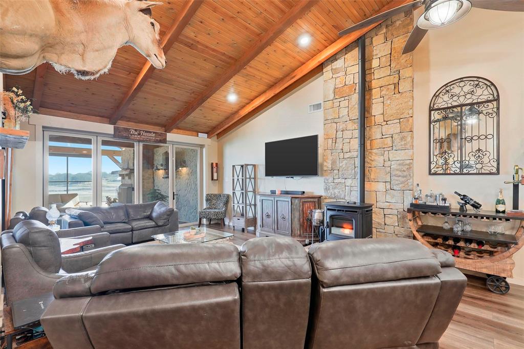 Absalom Gregory Surv Abs #200 - Residential