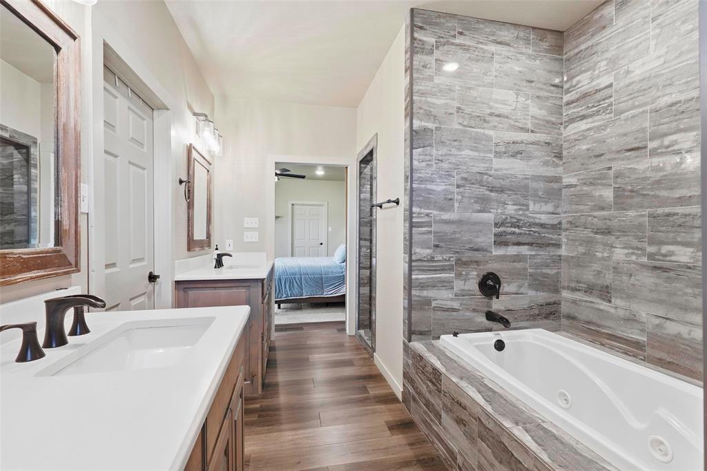 Absalom Gregory Surv Abs #200 - Residential