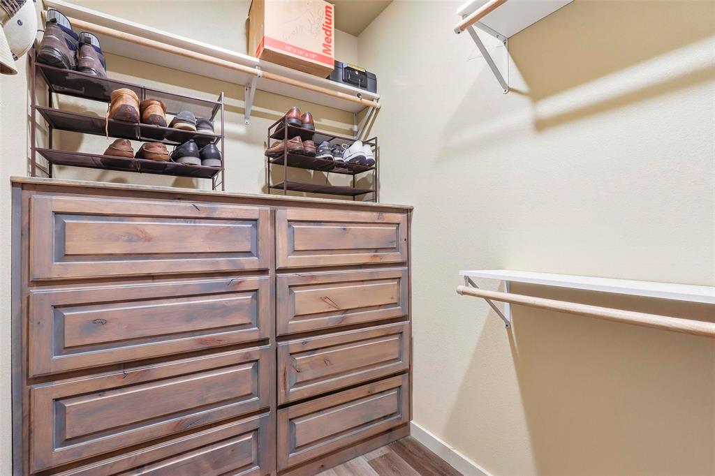 Absalom Gregory Surv Abs #200 - Residential