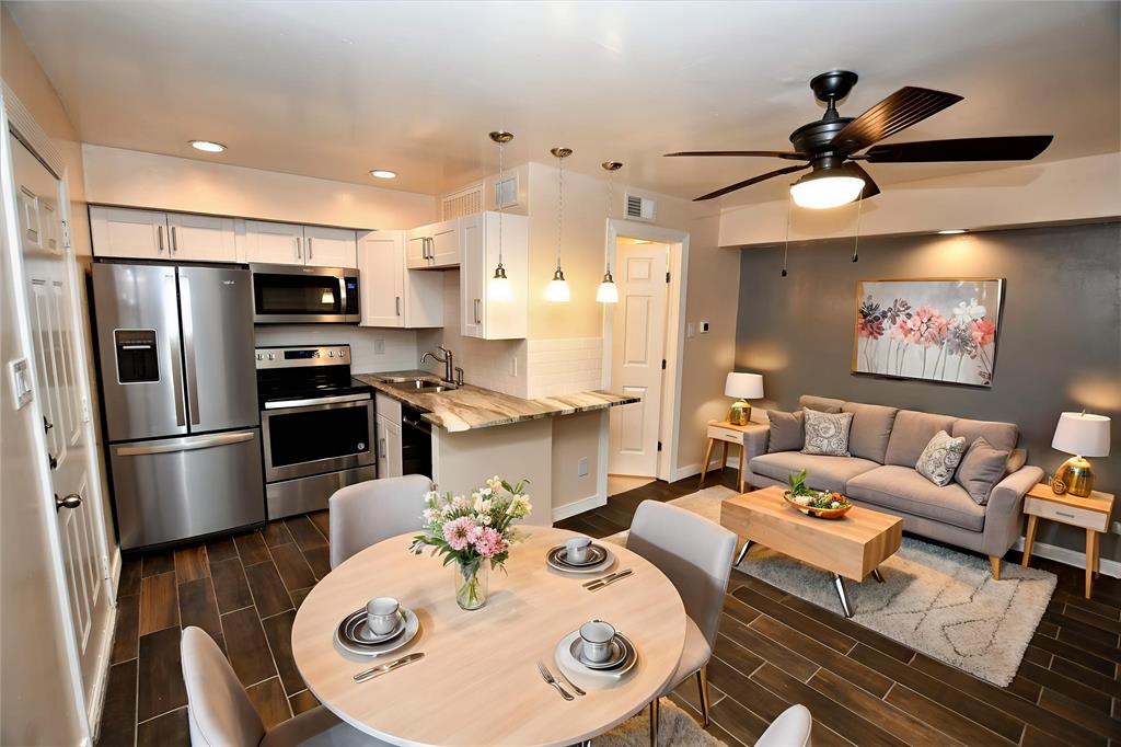 9821 Walnut Street 303