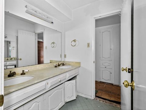 Tiny photo for 3216 Rotan Lane, Dallas, TX 75229 (MLS # 21100953)