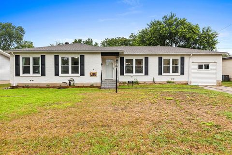 1318 N 61st Street Waco TX 76710