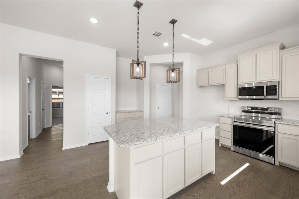 Summer Crest - Residential