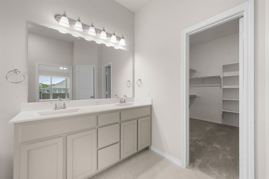 Summer Crest - Residential