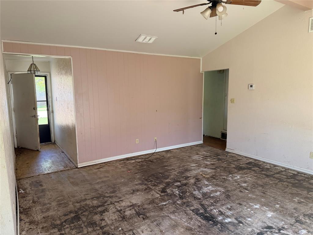 1304 Glynn Oaks Drive