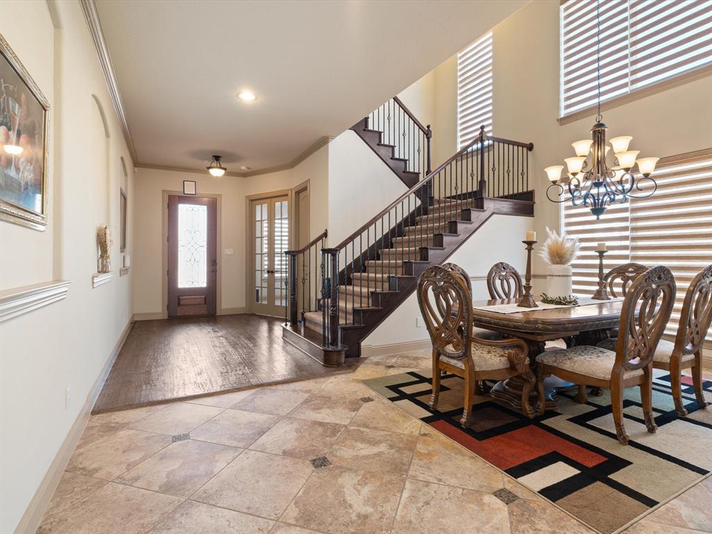 2728 Village Creek Street