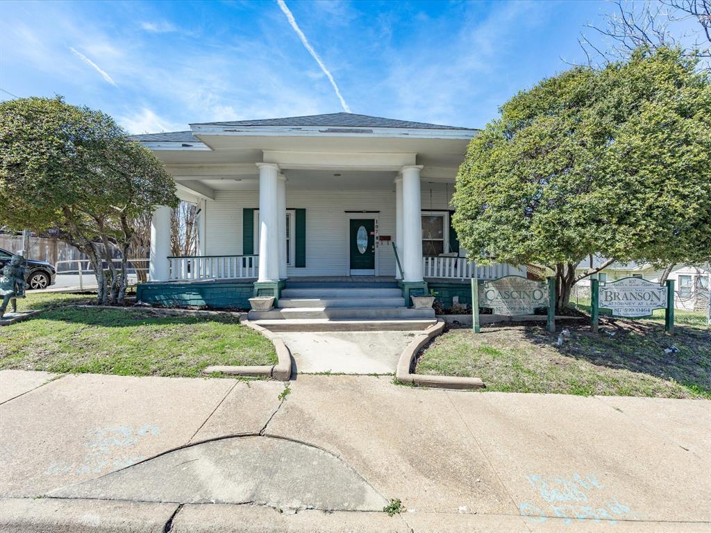 107 N Alamo Street