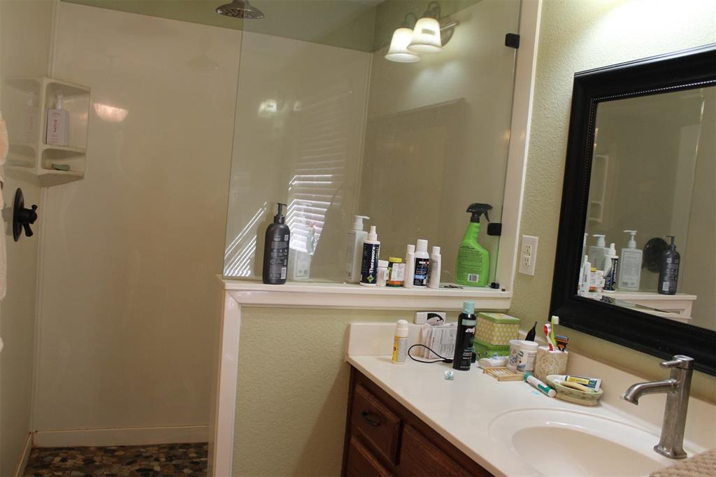 Point La Vista - Residential