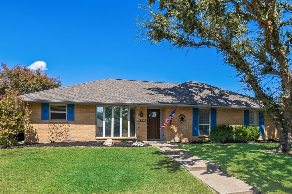 1931 Robin Meadow Drive