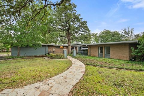 Tiny photo for 5321 Timberwilde Circle, Fort Worth, TX 76112 (MLS # 21100253)