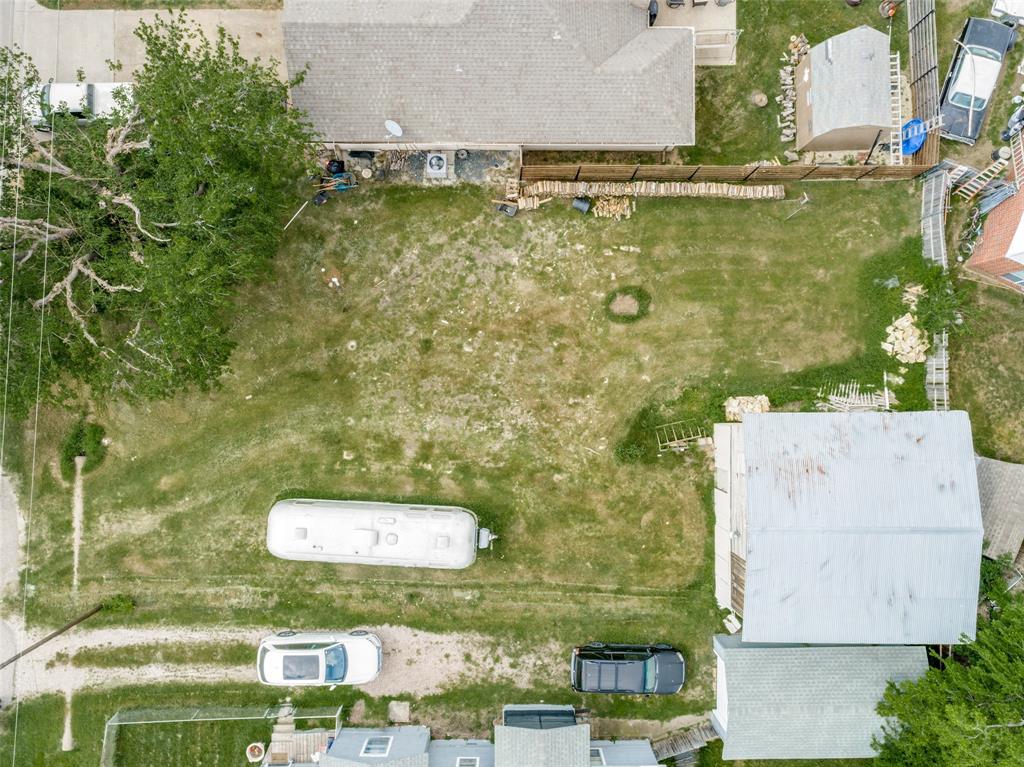 7630 Lakeview Drive