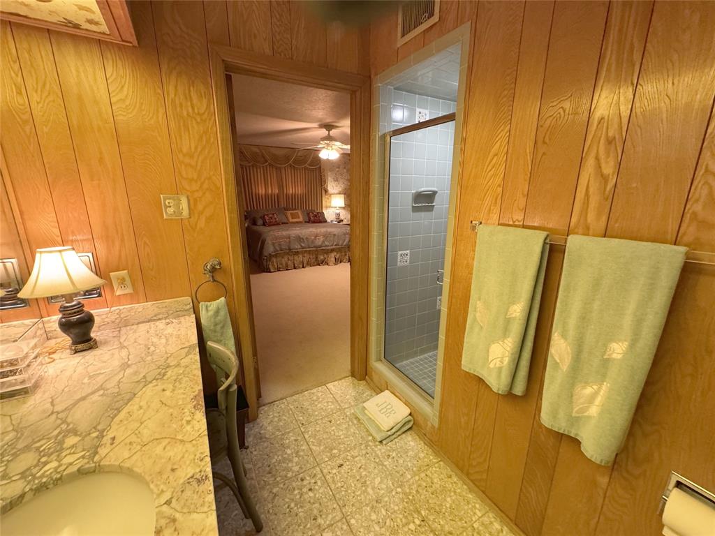 1.517 Acres more or less, Block 3421, T.E.&L. Co. - Residential