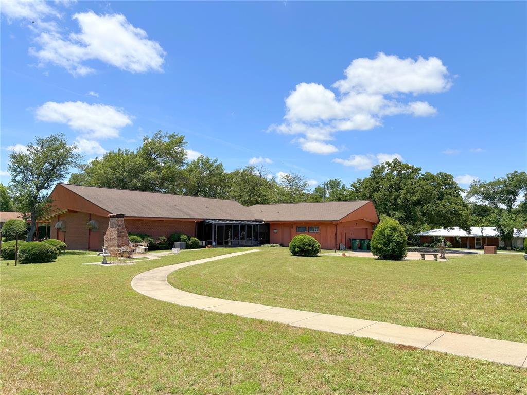 1.517 Acres more or less, Block 3421, T.E.&L. Co. - Residential