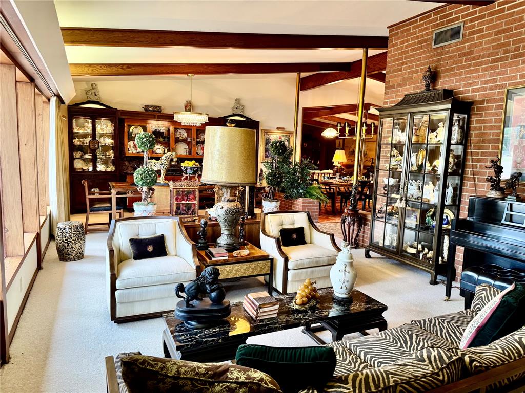 1.517 Acres more or less, Block 3421, T.E.&L. Co. - Residential