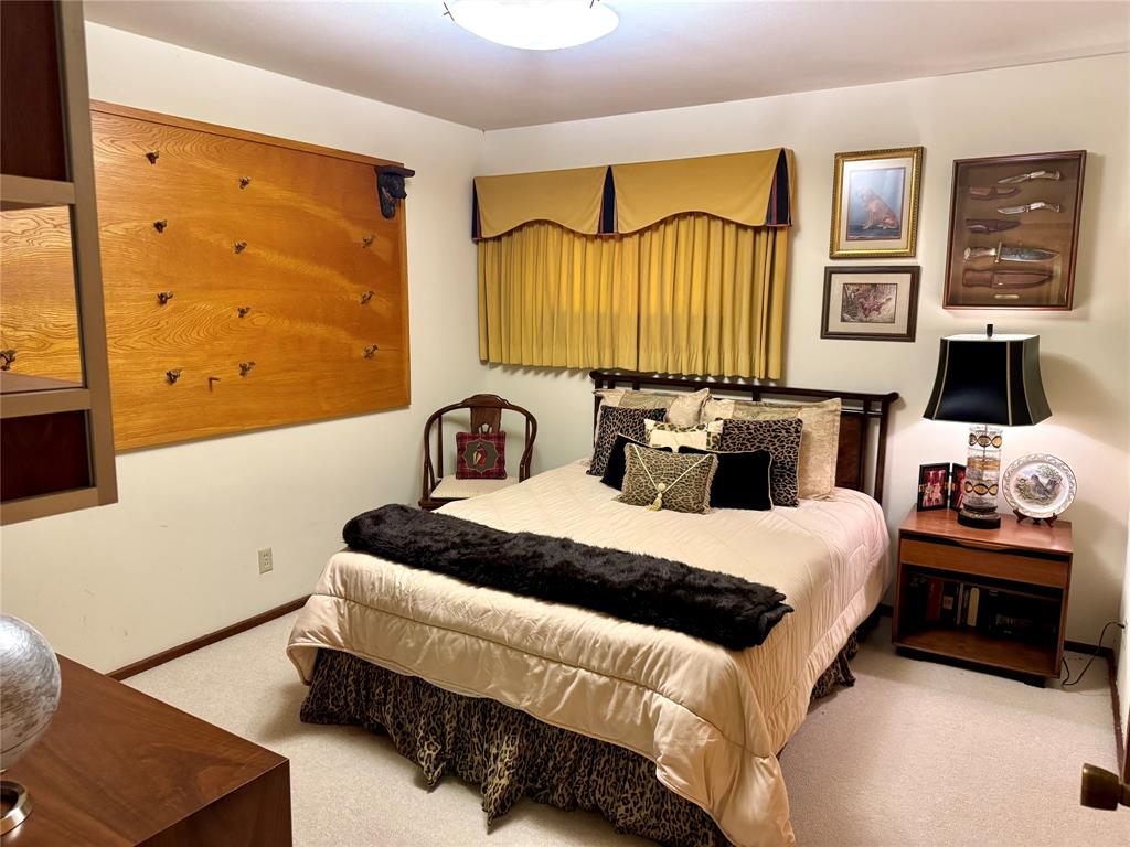 1.517 Acres more or less, Block 3421, T.E.&L. Co. - Residential