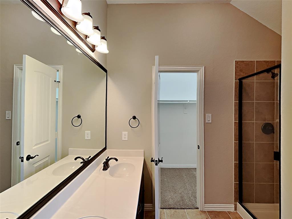 Innisbrook Place - Residential Lease