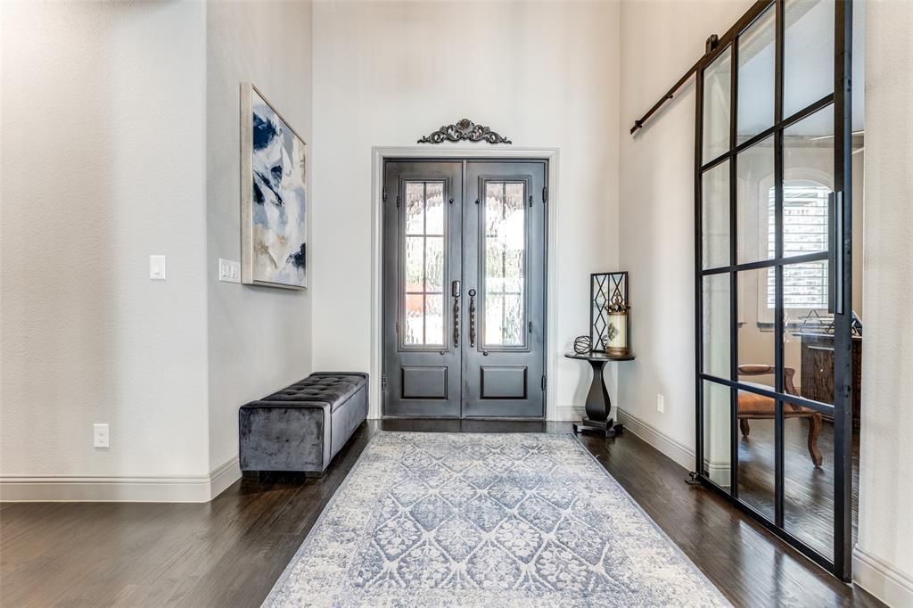 1009 Cedar View Lane