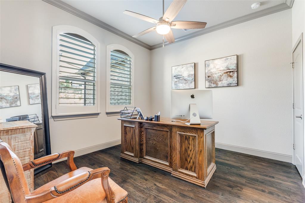 1009 Cedar View Lane