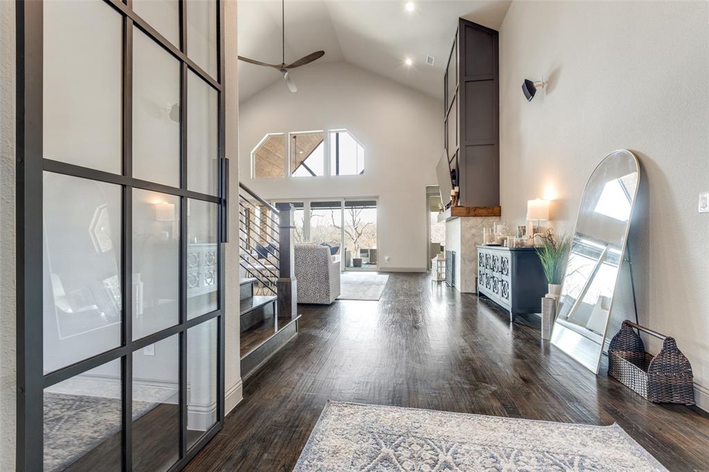 1009 Cedar View Lane