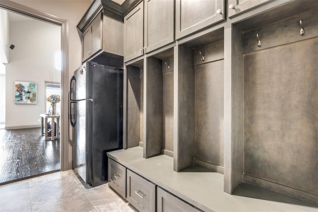 Bluffs Of Winding Creek - Residential