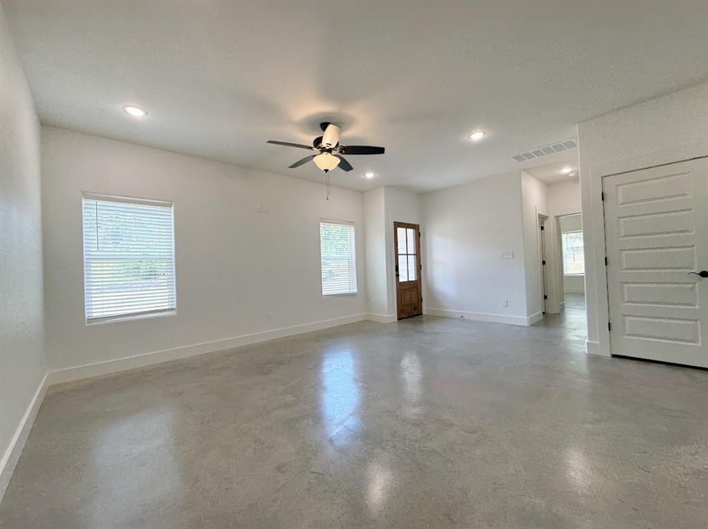 SOUTH HIGHLAND ADDN - Residential