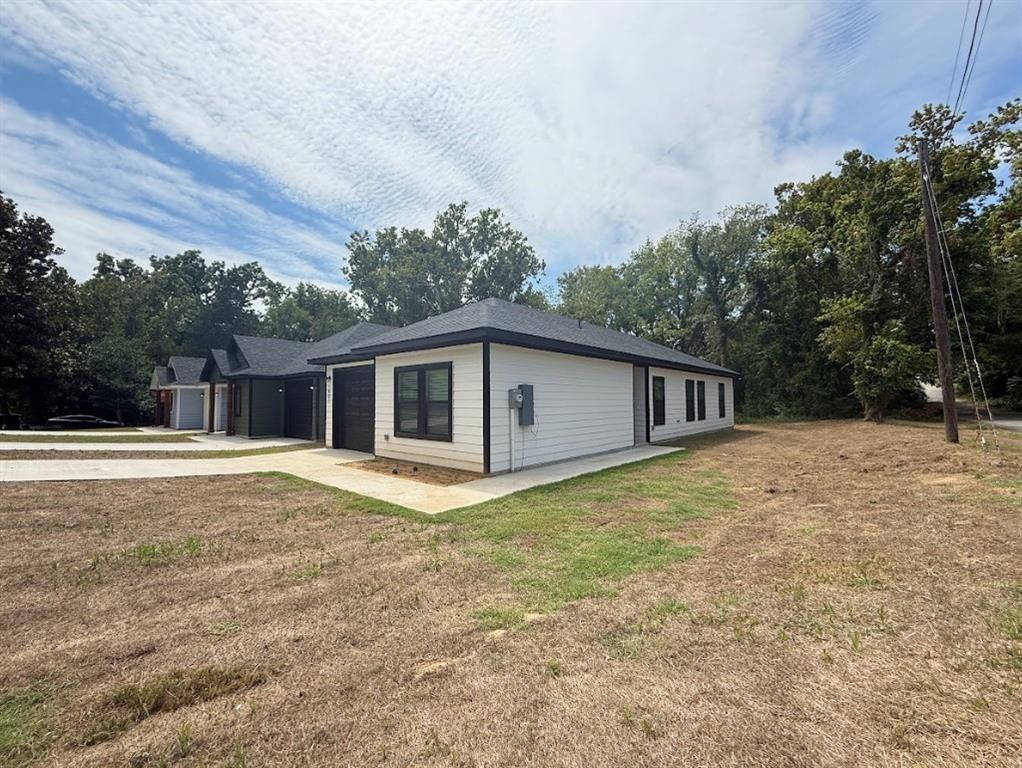 SOUTH HIGHLAND ADDN - Residential