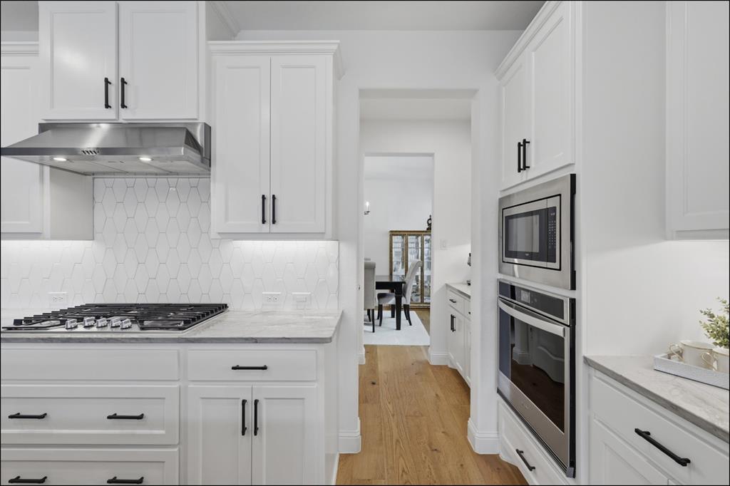 Castle Hills Ph 10c - Residential