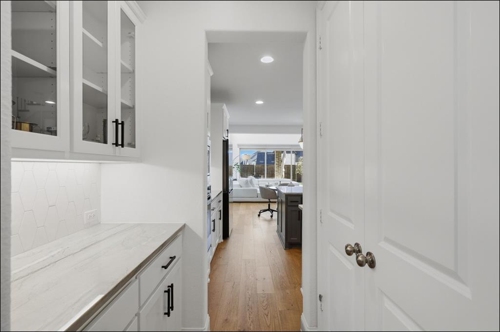 Castle Hills Ph 10c - Residential