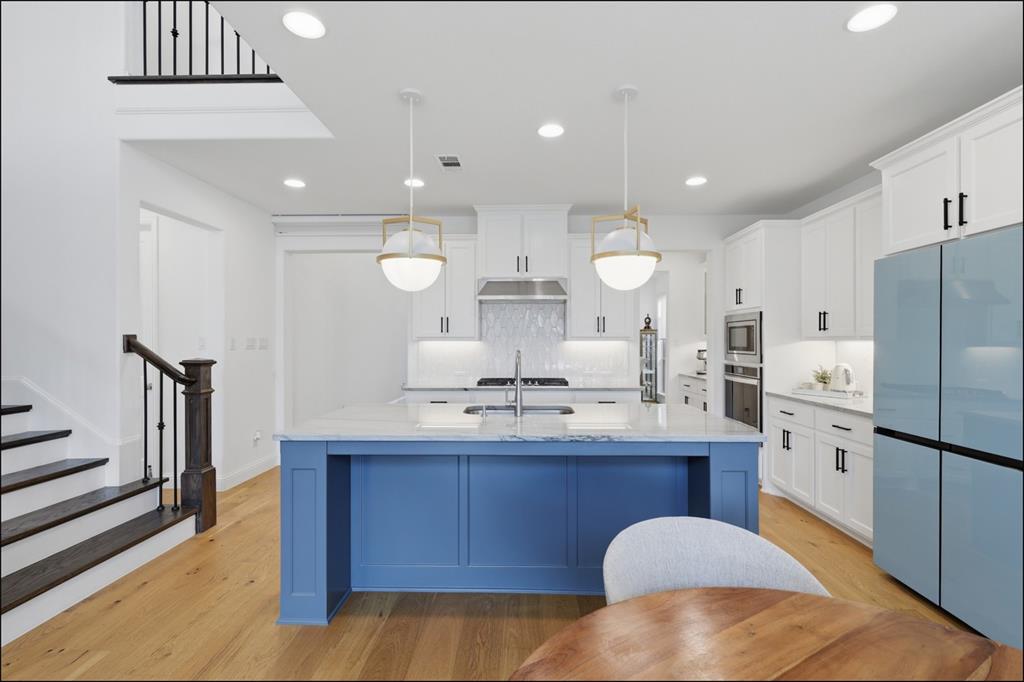 Castle Hills Ph 10c - Residential