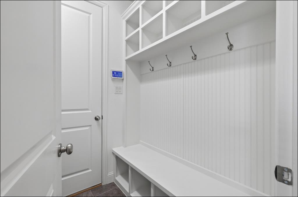 Castle Hills Ph 10c - Residential