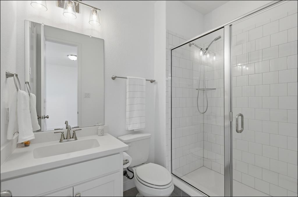 Castle Hills Ph 10c - Residential