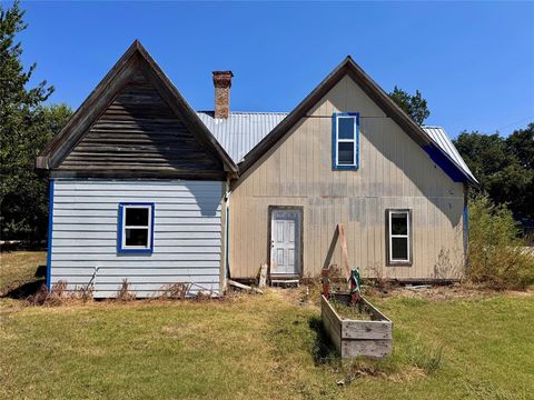 700 Avenue H Blanket TX 76432