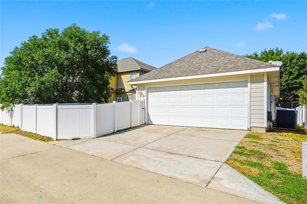 Providence Village, Texas 76227, United States, 3 Bedrooms Bedrooms, ,2 BathroomsBathrooms,Residential,Active,236953