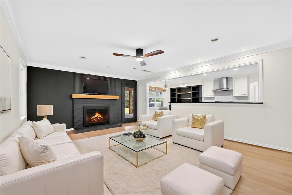 3028 Lavita Lane