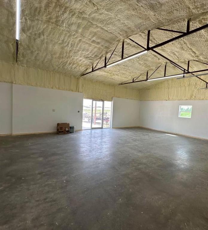 7710 E Hwy 377