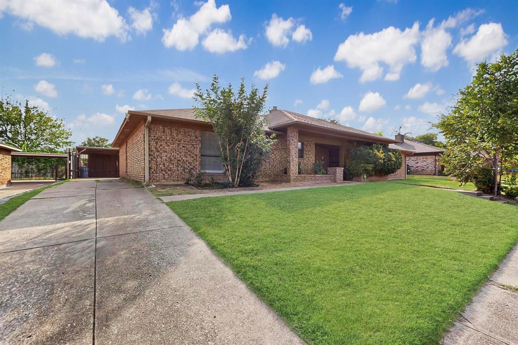 2420 Dalewood Lane