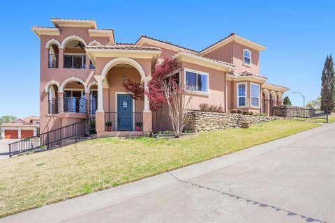 Photo of 7713 Lakeview Circle, Fort Worth, TX 76179 (MLS # 21368577)
