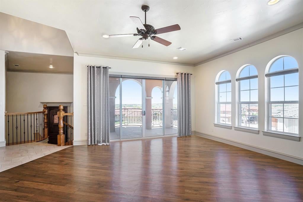 7713 Lakeview Circle
