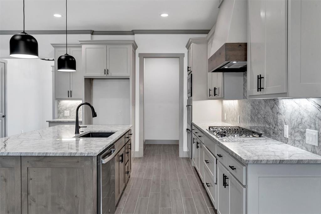 VISTA RIDGE RANCH - Residential