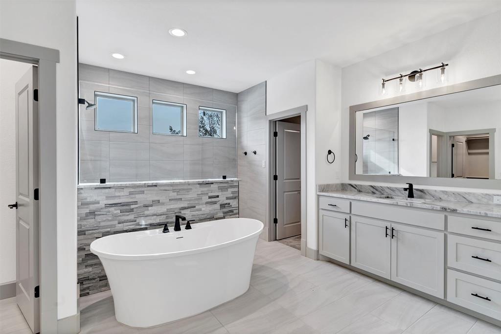 VISTA RIDGE RANCH - Residential