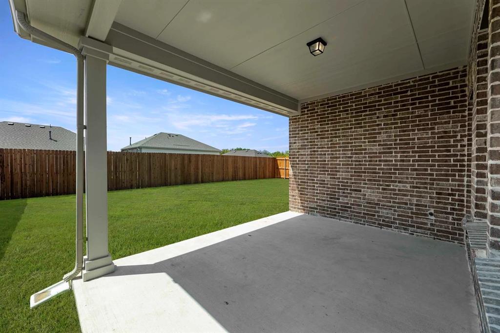 2309 Myrtle Way